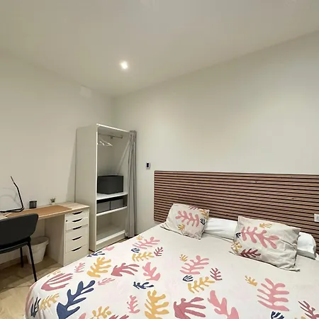 Maison De Confort A Et A 10 Minutes A Pied De La Holiday home