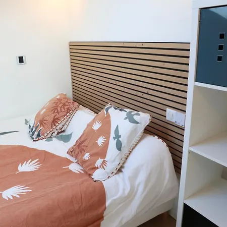 Maison De Confort A Et A 10 Minutes A Pied De La Holiday home *