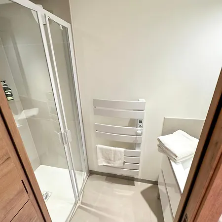 Maison De Confort A Et A 10 Minutes A Pied De La